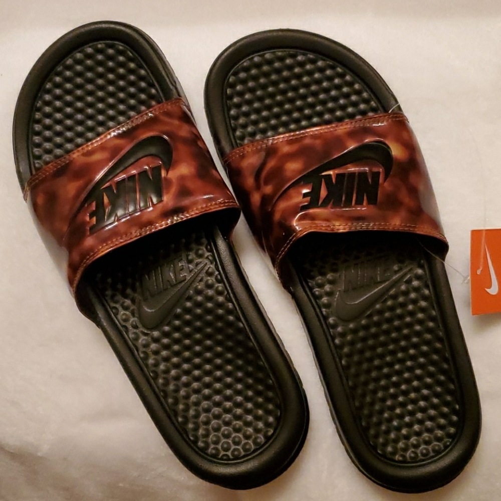 Nike Women Slides